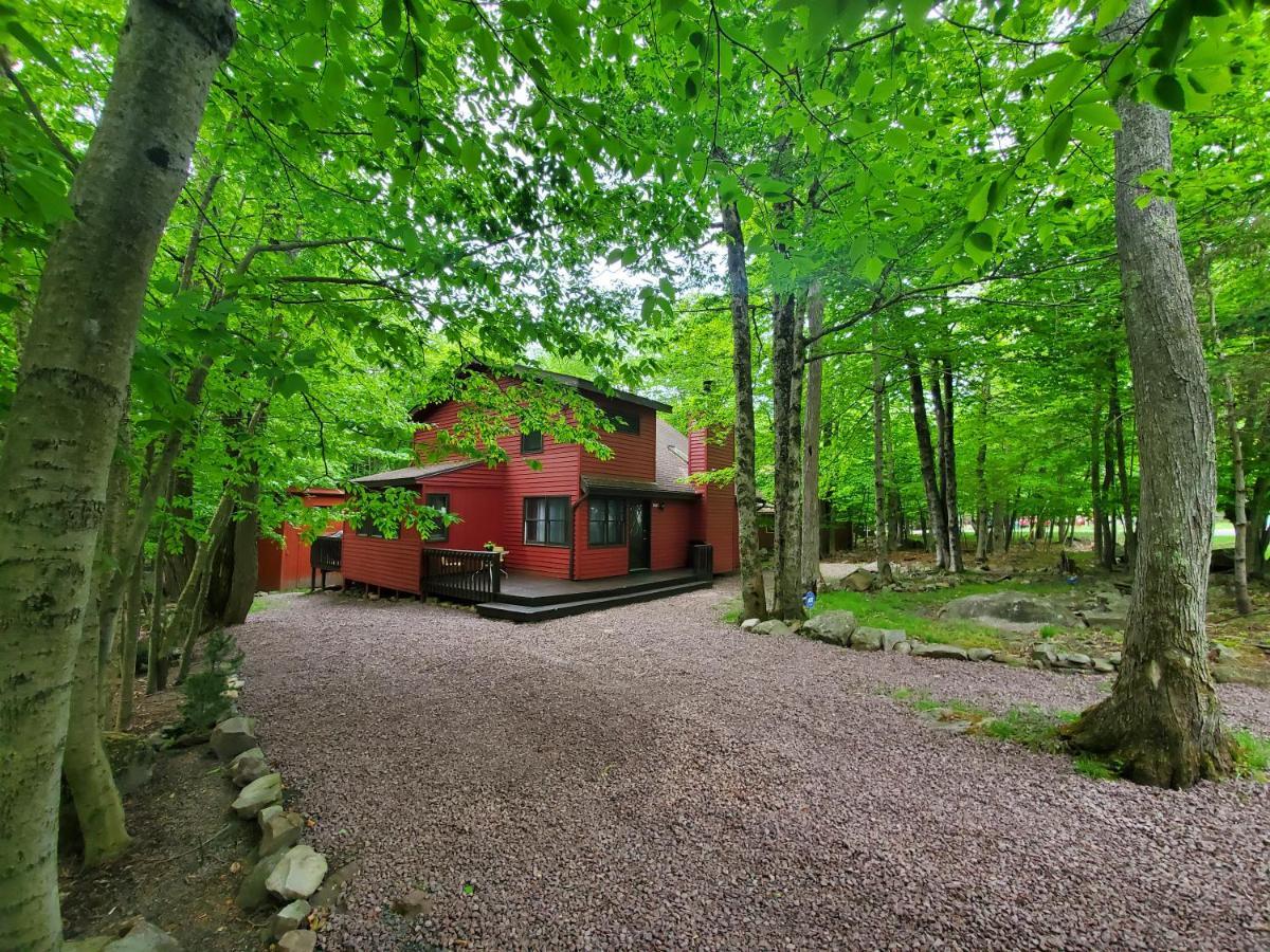 Chalet Renovated Near Casino, Camelback , Kalahari 4Bdrms Firepit Hot Tub Game Room Tobyhanna المظهر الخارجي الصورة