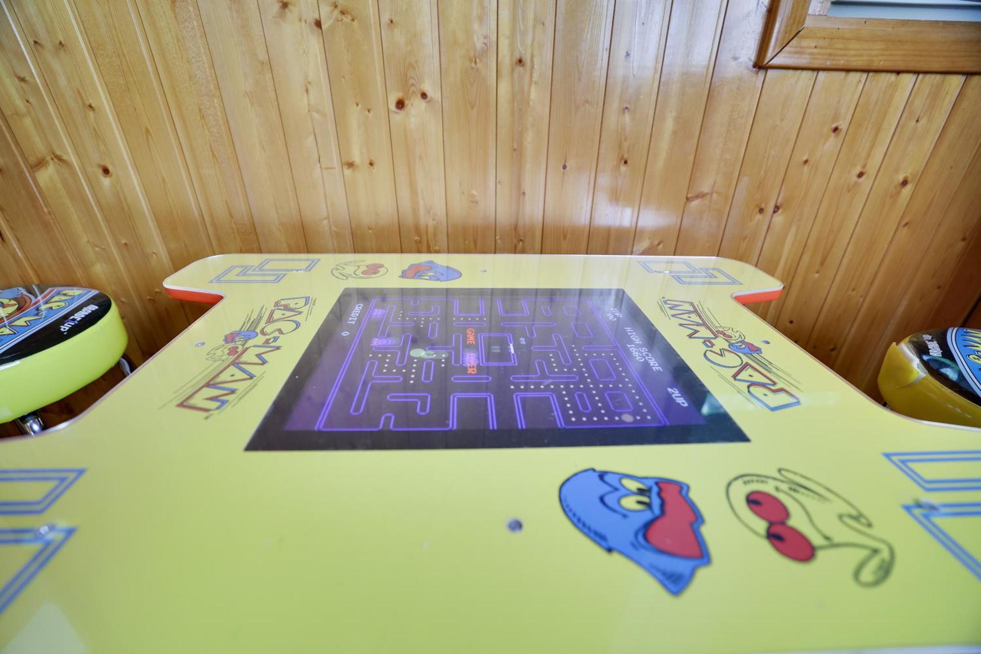Chalet Renovated Near Casino, Camelback , Kalahari 4Bdrms Firepit Hot Tub Game Room Tobyhanna المظهر الخارجي الصورة