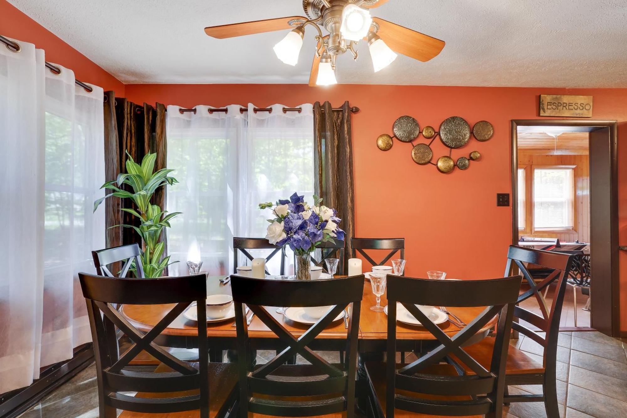 Chalet Renovated Near Casino, Camelback , Kalahari 4Bdrms Firepit Hot Tub Game Room Tobyhanna المظهر الخارجي الصورة